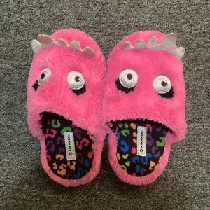 Little Girls Slippers